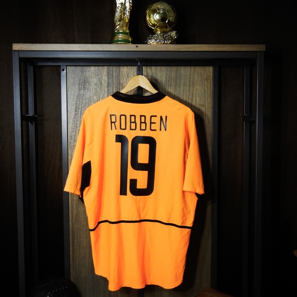 Netherlands 2002/2004 Home Jersey – Robben #19 – Size XL – Orange Nike Shirt - Picture 9 of 14
